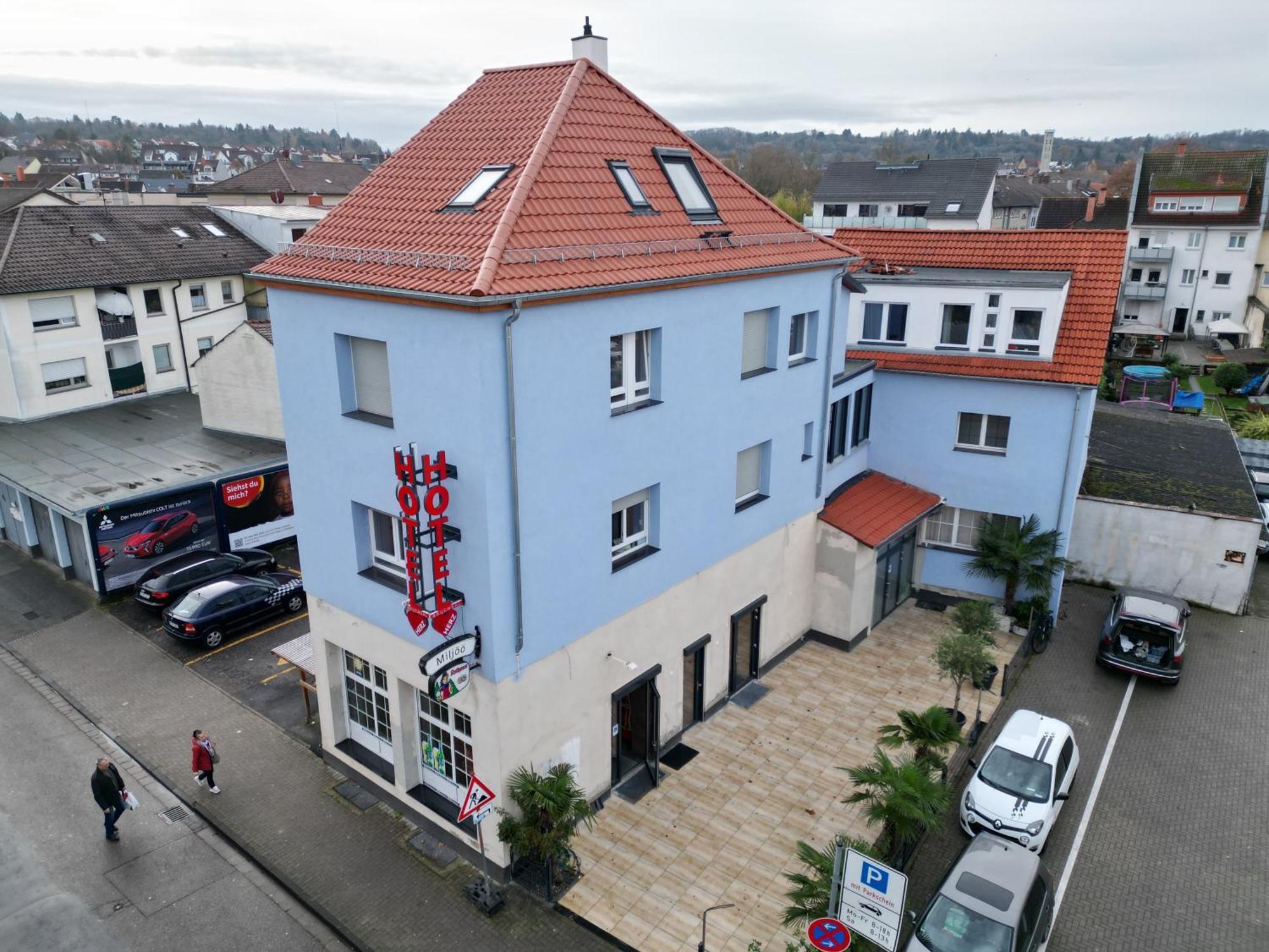 Hotel Bruchsaler Herz Exterior foto